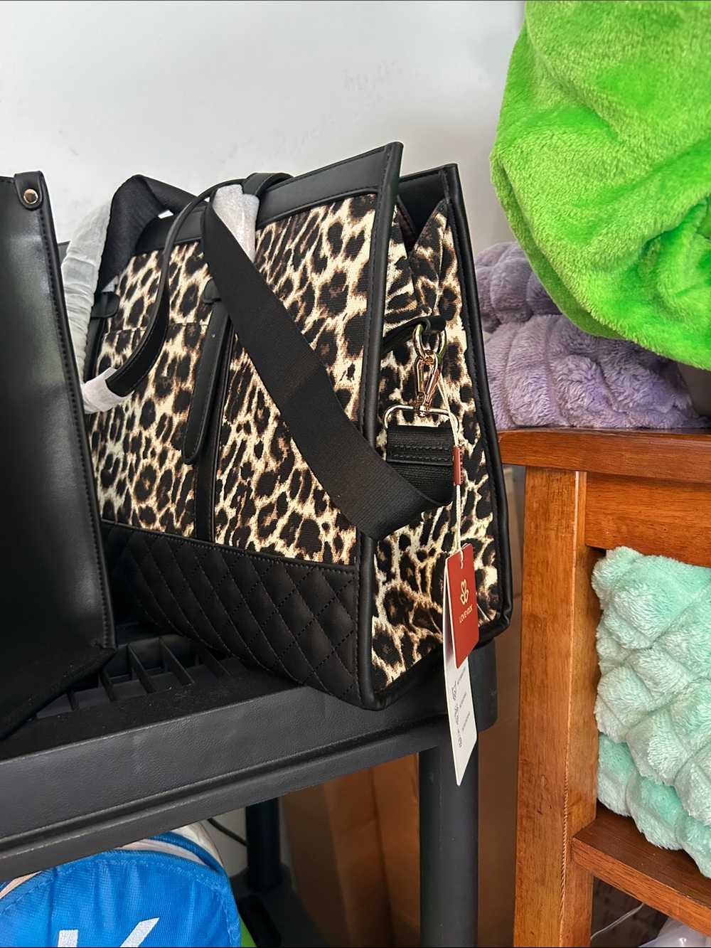 Leopard Print Quilted Tote Bag with Black Trim - Stylish Shoulder Bag